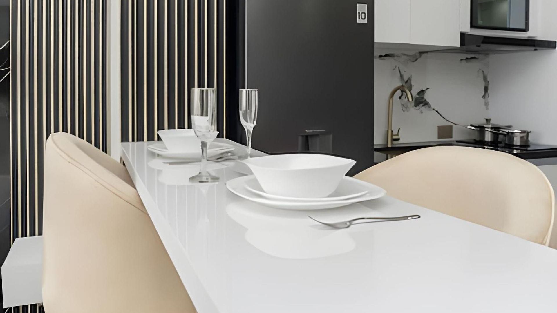 Escape To Paradise In Beautiful Apartment