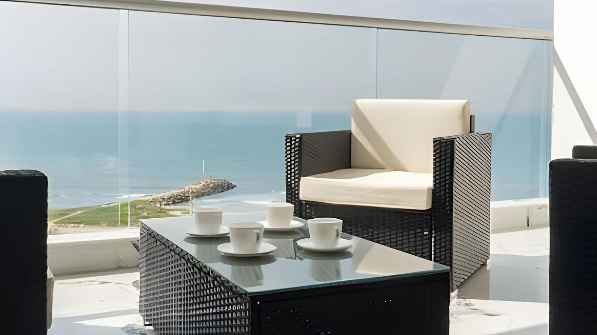 Escape To Paradise In Beautiful * Cartagena