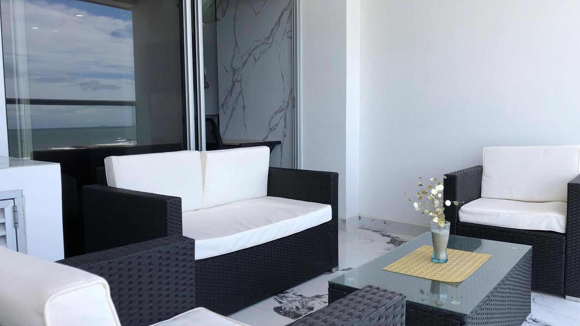 Apartment Escape To Paradise In Beautiful *