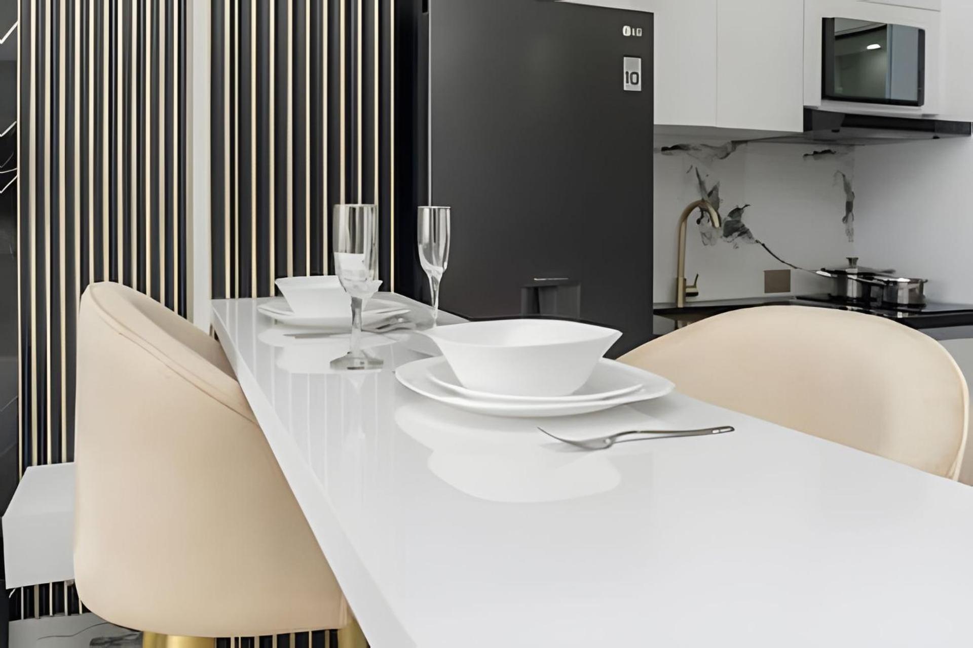 Escape To Paradise In Beautiful Apartment
